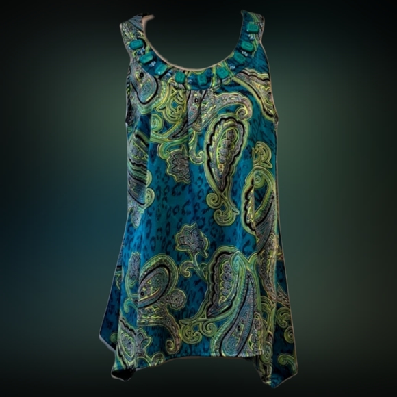 Turquoise Halter Top - Picture 13 of 13